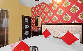 Hotel O Diamond Tree Sector 49 Noida Near Prayag Hospital